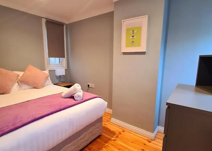 Stylish 3 Bedroom House * Голуэй